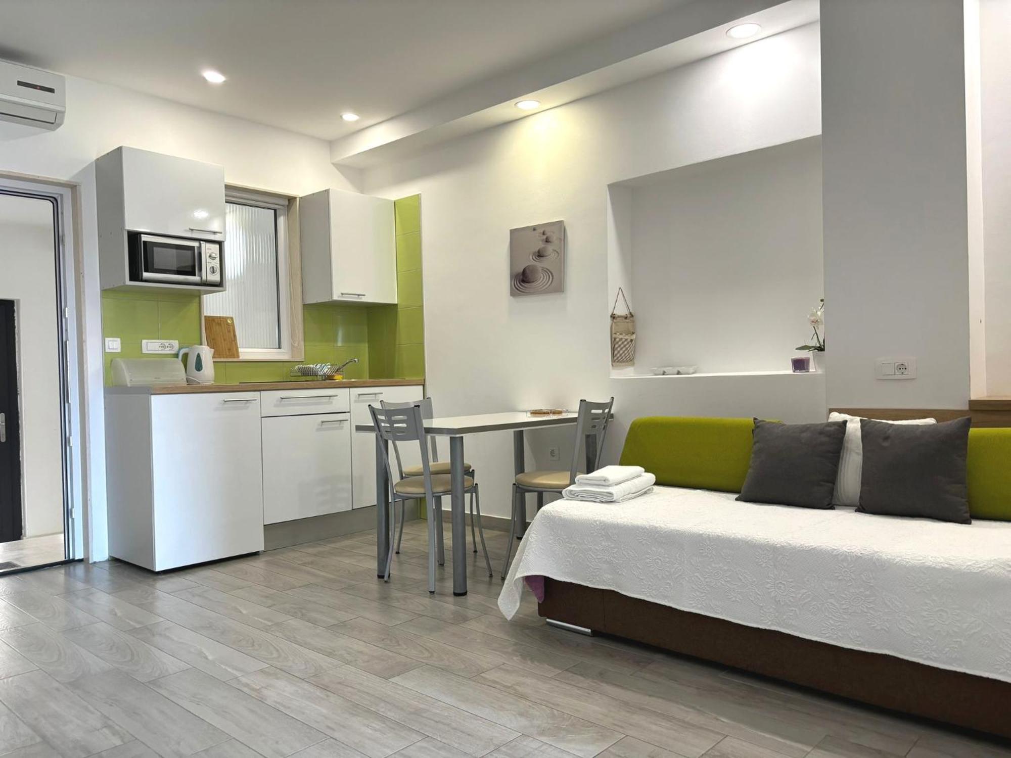 Apartmani Adria 2 Baška Voda Zewnętrze zdjęcie